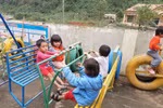Tiếng cười đã thay tiếng khóc sau cơn lũ bùn ở Hướng Việt