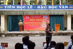 Chia sẻ của Giáo sư Nguyễn Lân Dũng với học sinh trường Việt Nam - Ba Lan