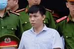 Đỗ Mạnh Tuấn bật khóc, lo con mình mất cơ hội vào đại học 