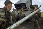 Báo Anh: Ukraine trở thành bãi thử vũ khí Nga, đích ngắm là NATO