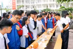 Tham quan hướng nghiệp cho học sinh nhiều nơi còn mang tính "cưỡi ngựa xem hoa"