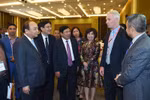 Thủ tướng đề nghị doanh nghiệp đừng "sớm nắng, chiều mưa"