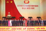 Đại hội đồng ý cho Chủ tịch nước, Thủ tướng rút khỏi danh sách đề cử