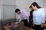 Bộ trưởng Y tế mong muốn tỉnh Long An có thêm nhiều bác sĩ giỏi