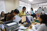 Số lượng công chức, viên chức tăng chóng mặt từ 2007 - 2014