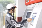 Người dân đột ngột mất tiền trong tài khoản, Thống đốc nói gì?