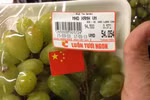 Vụ nho dán cờ Trung Quốc ở Big C: Cần sự vào cuộc của cơ quan an ninh