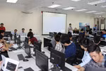 Tự chủ trả lương: Nếu doanh thu, quỹ lương giữ nguyên thì có GV bị giảm thu nhập