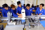 Học sinh hết cấp 2 vào trường nghề, cùng lúc "gánh" 2 chương trình có nổi?