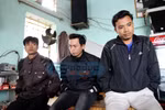 Ba chàng trai vụ “kỳ án hiếp dâm” vẫn ở nhà