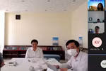 Thưa Thứ trưởng, 3 thầy cô dạy 1 môn ai kiểm tra, đánh giá, vào điểm, ký học bạ?