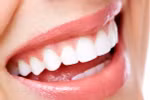 Bột nghệ có giúp làm trắng răng không?
