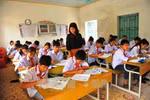 Con chỉ muốn ở nhà ôn tập thôi