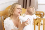 Làm gì khi trẻ sơ sinh bị trớ?