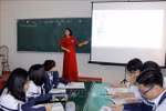 Giáo viên kiêm nhiệm 2 nhiệm vụ nếu dư giờ thì có được được tính tiền tăng giờ?