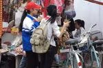 Quà vặt vỉa hè và những hệ lụy