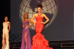 Thu Hương giành ngôi Á hậu 2 Mrs World 2011