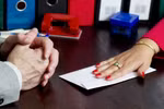 Ra trường cuống cuồng chạy việc, sinh viên sư phạm vỡ mộng cuộc đời