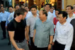 Thủ tướng xin lỗi việc đoàn xe công đi vào phố cổ Hội An