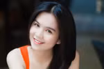 Ngọc Trinh phụ bán hàng, Hồng Quế lại gây sốc