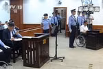 "Tại sao Vương Lập Quân ngồi xe lăn ra tòa làm chứng xử Bạc Hy Lai?"