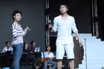 Hồ Hoài Anh quần ngố tập cùng Uyên Linh, Văn Mai Hương