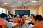 Trước ngày 28/5, học sinh nhận giấy chứng nhận tốt nghiệp tạm thời