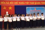 Lễ trao học bổng “Tiếp bước cho em đến trường” tại thị xã La Gi