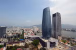 Nhà trường không được khuyến khích học sinh mua bảo hiểm mang tính thương mại