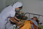 Phụ huynh hành hung giáo viên thủng màng nhĩ, có dấu hiệu hình sự