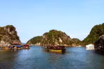 Quảng Ninh không cấm tàu du lịch từ đảo Cát Bà sang vịnh Hạ Long