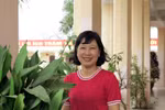 Cô giáo Phong Lan luôn truyền lửa cho học trò học môn Sinh học