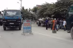 Dân cản hàng trăm xe tải vì gây ô nhiễm môi trường