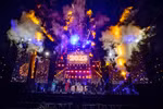 Dàn nam thần Kpop cháy hết mình trong Ecopark Countdown 2023