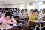 Thầy giáo phản biện chuyện giáo viên khóc cười chấm, xếp hạnh kiểm cuối năm