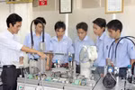 Người thi hộ, nhờ người thi hộ sẽ bị đình chỉ học tập 1 năm nếu vi phạm lần đầu