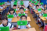 Học trường phố nghe oai hơn trường làng