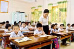 Tới đây, giáo viên sẽ dạy 2 buổi/ngày nhưng lương không tăng