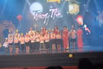 Phó Chủ tịch nước Nguyễn Thị Doan vui trung thu với trẻ em nghèo Hà Nội