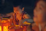 Cha mẹ ơi, hãy trả lại Trung thu cho con!