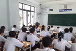 Thầy cô không cười, mặt nghiêm túc trong giờ, HS không chọn là GV dạy giỏi