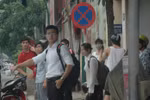 Hà Nội: Những tình huống đợi chờ có một không hai