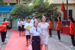 Thà để mồ hôi nhỏ trên trang sách, còn hơn nước mắt rơi xuống bài thi