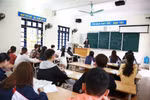 Học sinh trường Tiên Yên đi học trở lại