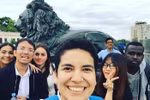 Cha mẹ bạc đầu khi con du học trời Âu