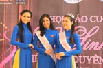 Nữ sinh Việt Nam duyên dáng hướng tới hành trình vì biển đảo quê hương