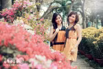 Miss Teen Xuân Mai và Diễm Trang tô điểm thêm chợ hoa ngày Tết