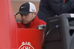 Rooney lạc lõng trong lễ diễu hành hoành tráng của M.U