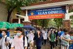  Tuyển sinh bằng IELTS, yêu cầu ngoại ngữ với cử nhân đầu vào cao hơn tiến sĩ