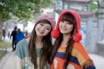 Hai Miss teen đọ sắc bên Hồ Gươm